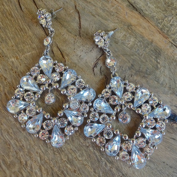 Big Clear & Pale Silvery Blue Jewel Glitzy Glam Pageant Post Statement Earrings - Picture 13 of 13